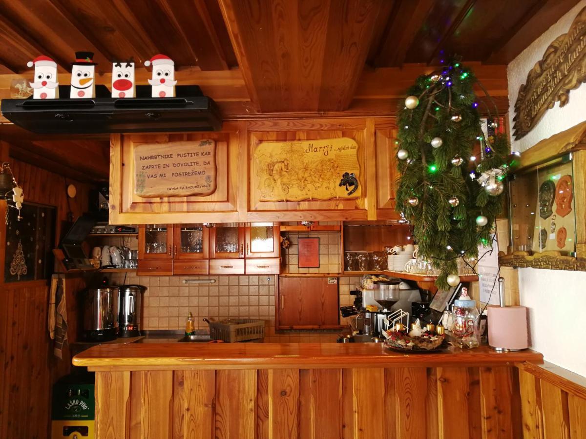 Hotel Ekoturizem Vizencar Cerklje na Gorenjskem Zewnętrze zdjęcie