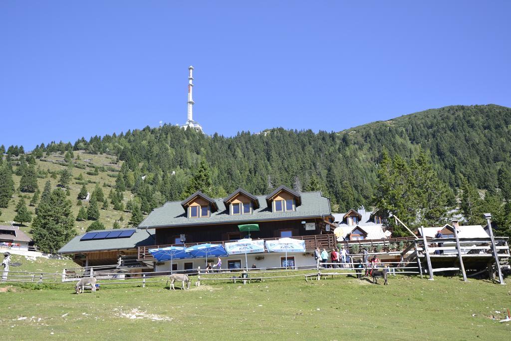 Hotel Ekoturizem Vizencar Cerklje na Gorenjskem Zewnętrze zdjęcie